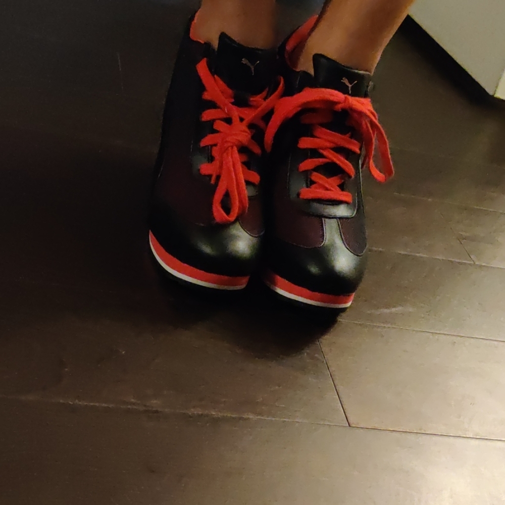 Sneaker wedges